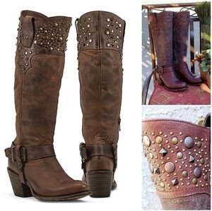 Muro distressed studded‎ cowgirl Rodeo boots